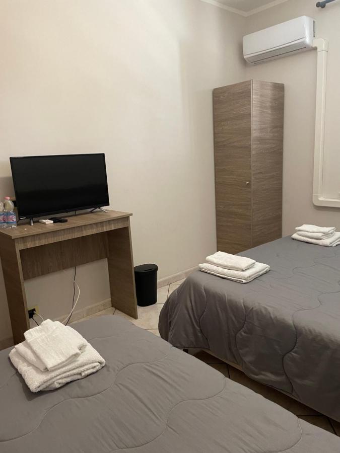 Airport Tourist'S House Hotel Catania Exterior photo